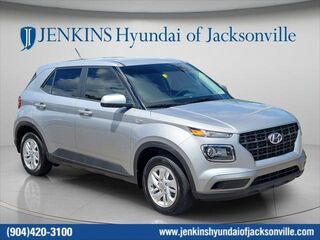 2025 Hyundai VENUE SE