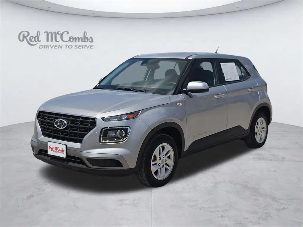 2025 Hyundai VENUE SE — photo 1 of 25
