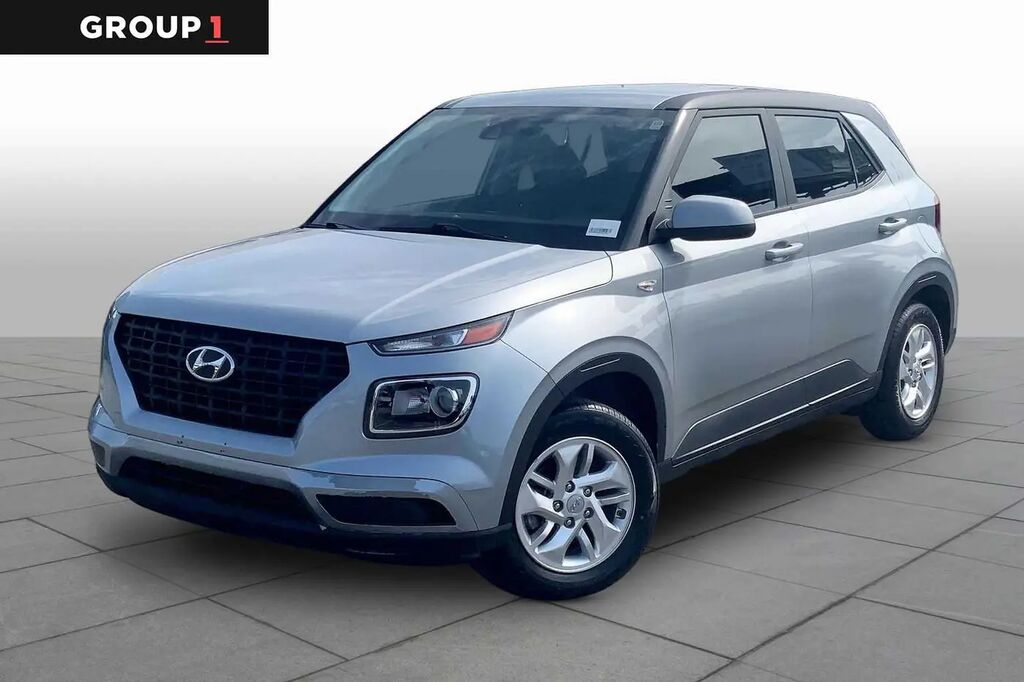 2022 Hyundai VENUE SE — photo 1 of 12