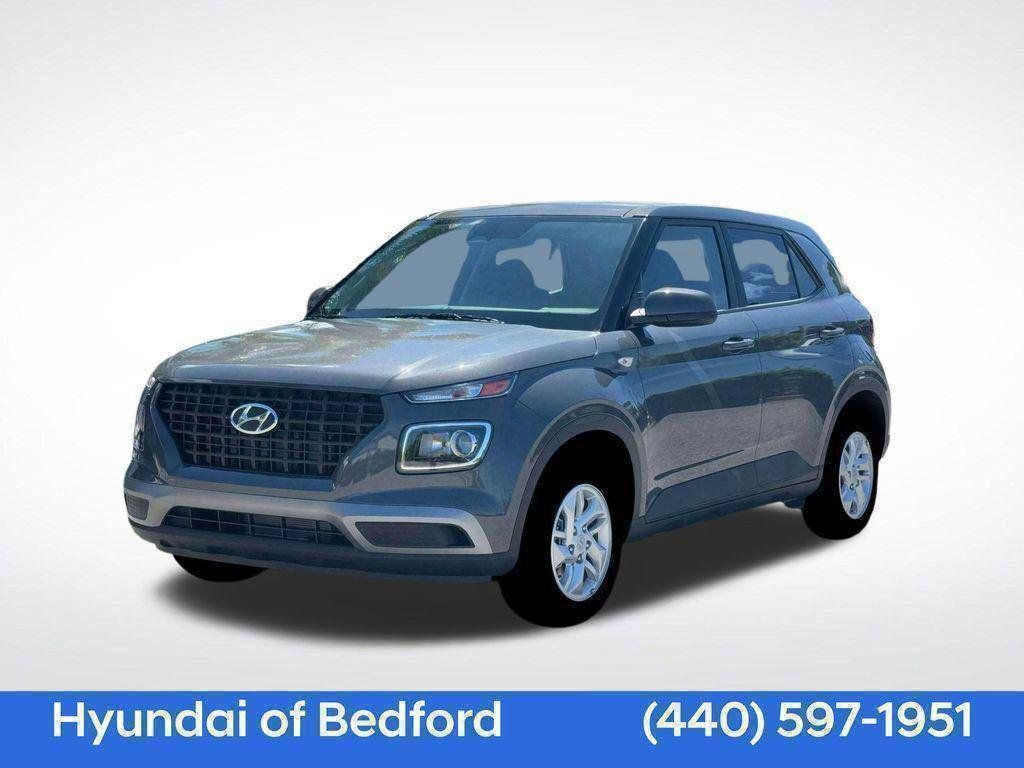 2026 Hyundai Venue SE — photo 1 of 17
