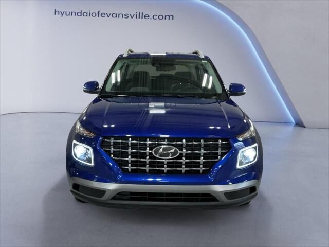 2021 Hyundai VENUE SEL — photo 1 of 13