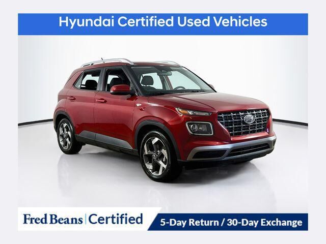 2025 Hyundai VENUE SEL
