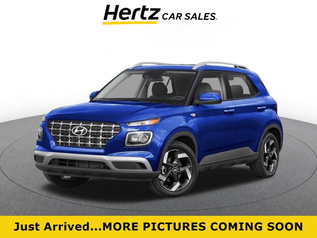 2025 Hyundai Venue SEL — photo 1 of 16