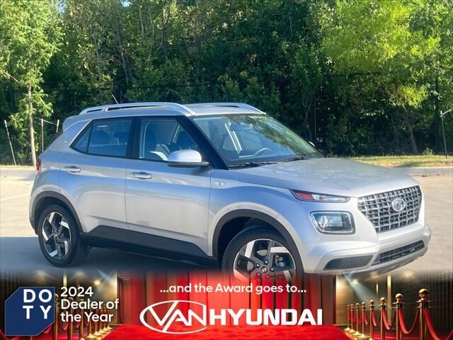 2025 Hyundai VENUE SEL — photo 1 of 25