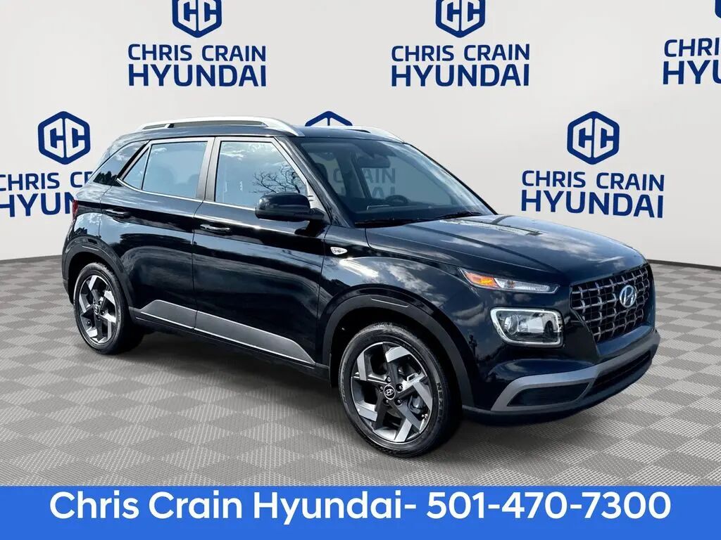 2025 Hyundai VENUE SEL — photo 1 of 25