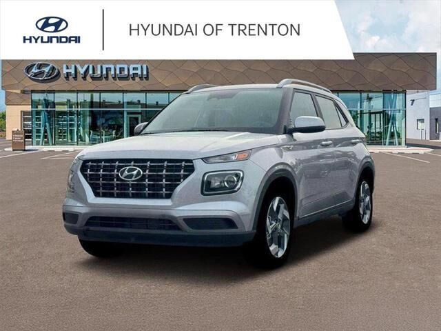 2026 Hyundai VENUE SEL — photo 1 of 13