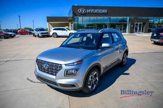 2023 Hyundai VENUE SEL
