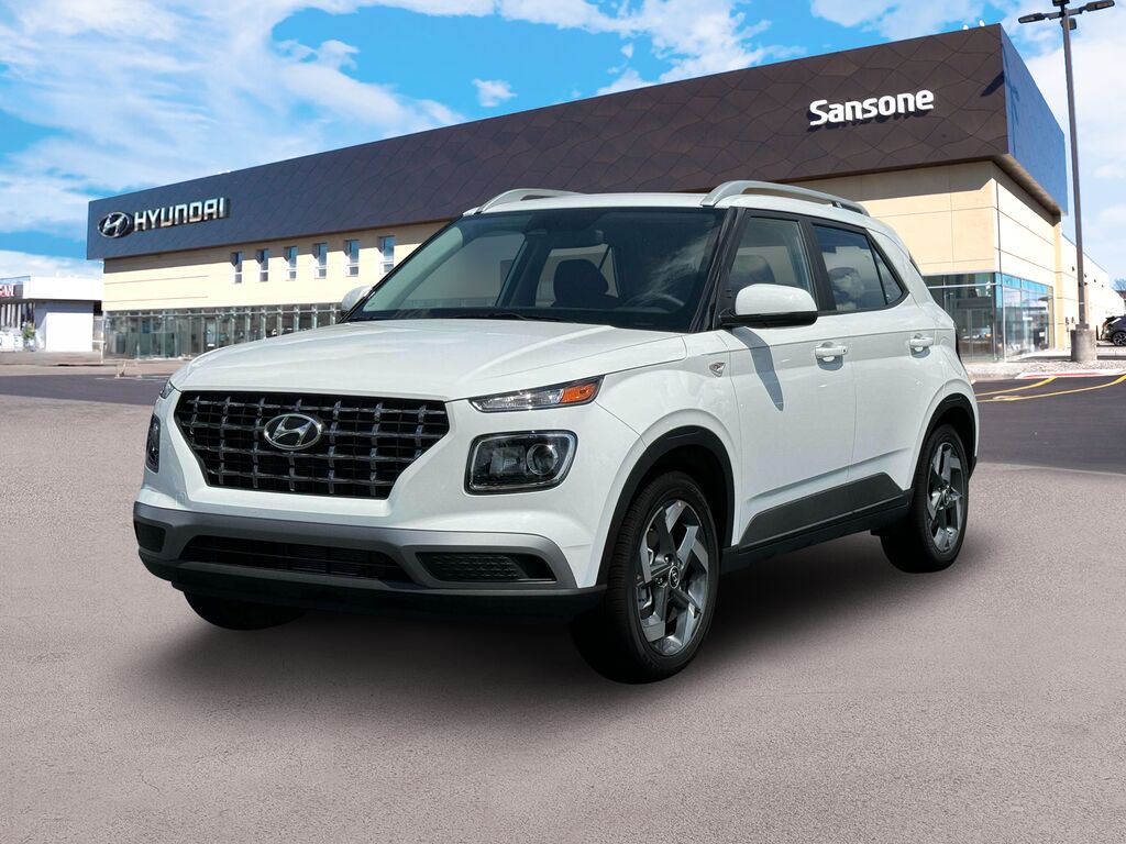 2024 Hyundai VENUE SEL — photo 1 of 15