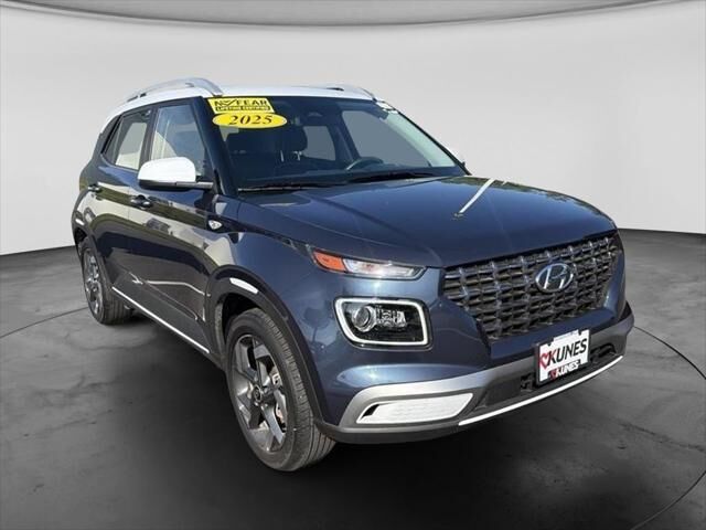 2025 Hyundai VENUE Limited