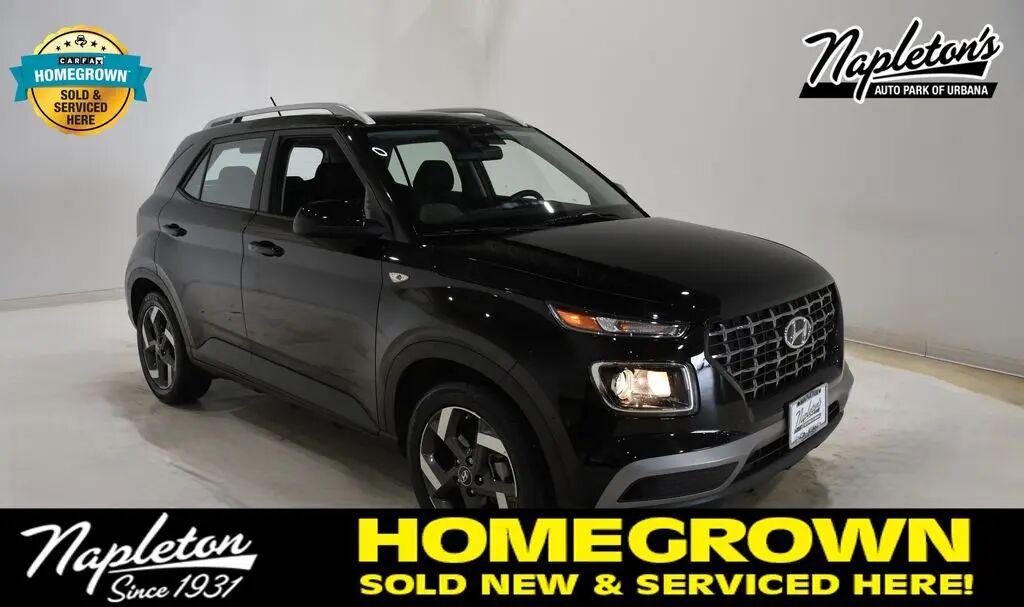 2025 Hyundai VENUE SEL — photo 1 of 13