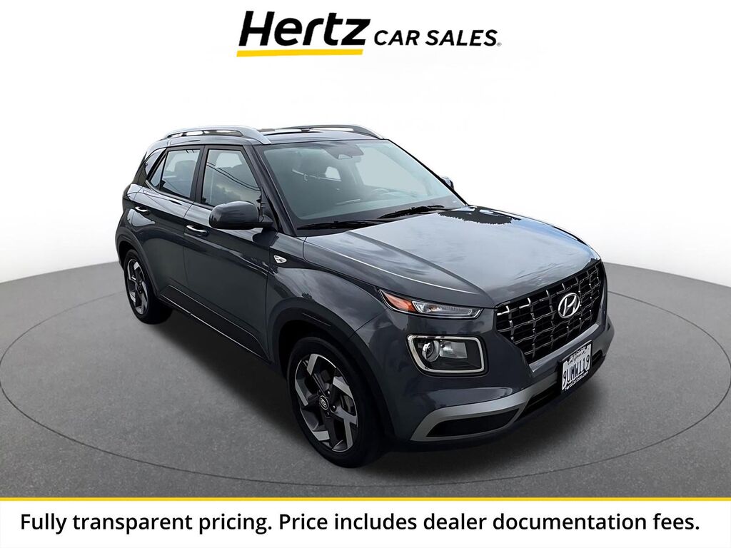 2025 Hyundai Venue SEL — photo 1 of 13
