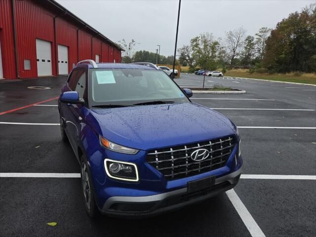 2022 Hyundai VENUE Limited