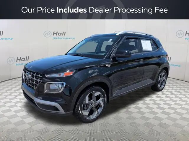 2023 Hyundai VENUE SEL — photo 1 of 13