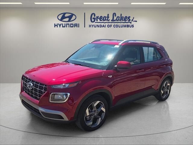2024 Hyundai VENUE SEL — photo 1 of 16