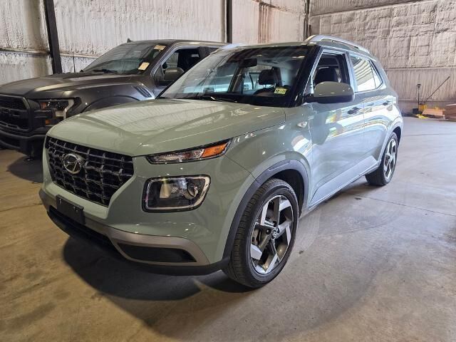 2025 Hyundai VENUE SEL — photo 1 of 37