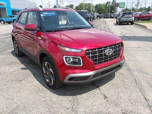 2025 Hyundai VENUE Limited