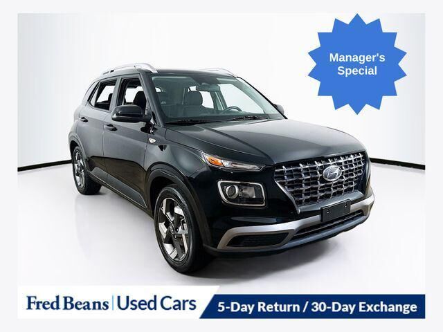 2023 Hyundai VENUE SEL