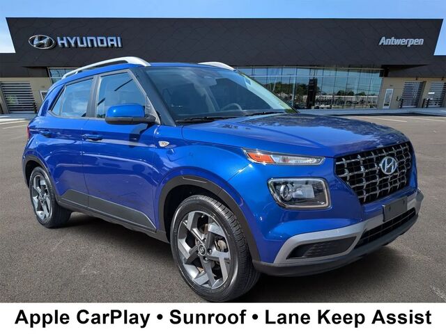 2024 Hyundai VENUE SEL