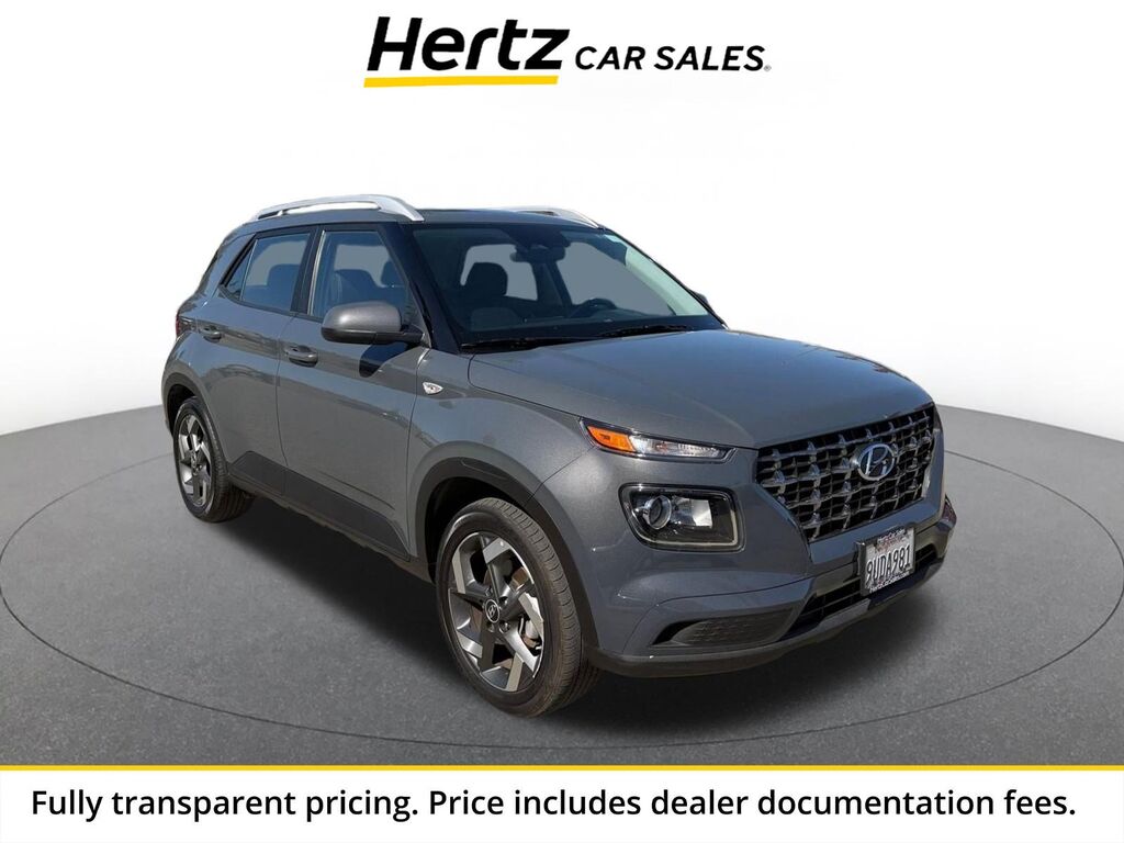 2025 Hyundai Venue SEL — photo 1 of 11