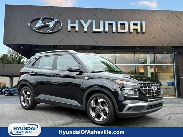 2022 Hyundai VENUE SEL