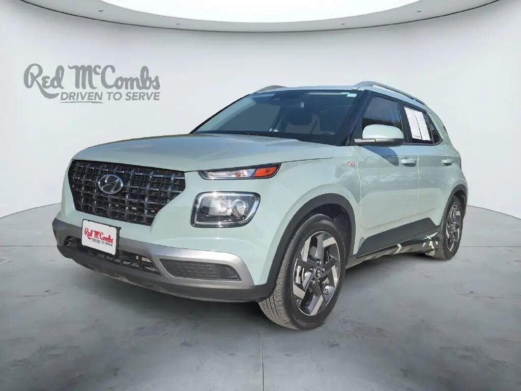 2025 Hyundai VENUE SEL — photo 1 of 13