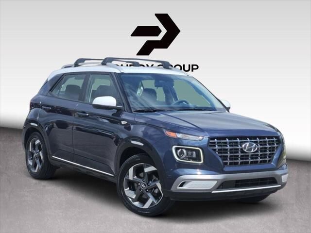 2023 Hyundai VENUE Limited — photo 1 of 11