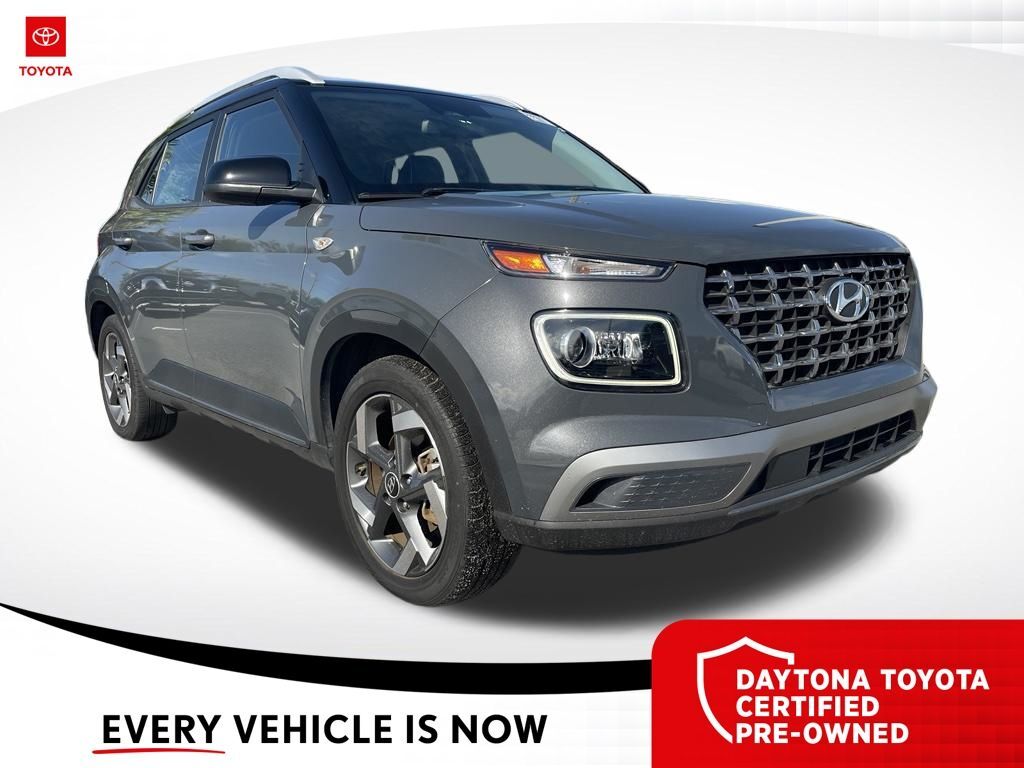 2023 Hyundai Venue Limited — photo 1 of 13