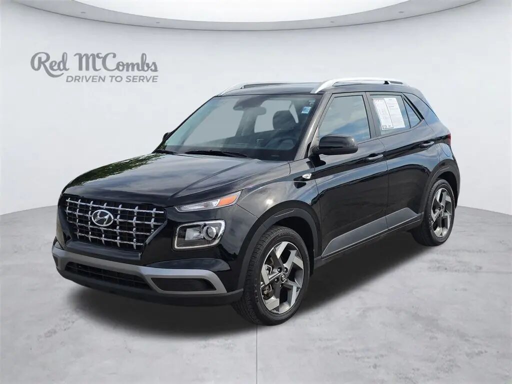 2024 Hyundai VENUE SEL — photo 1 of 26