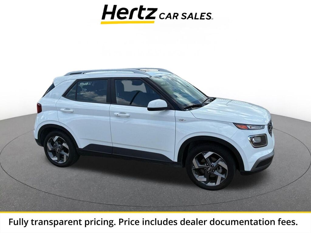 2026 Hyundai Venue SEL — photo 1 of 13