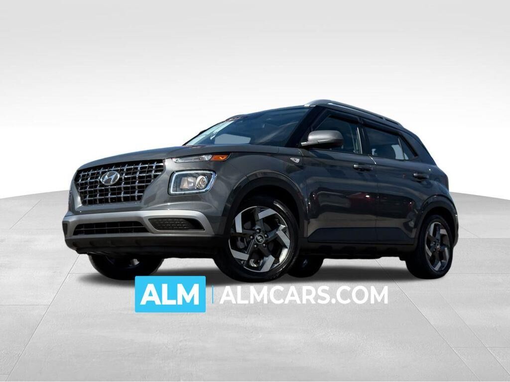2024 Hyundai VENUE SEL — photo 1 of 13