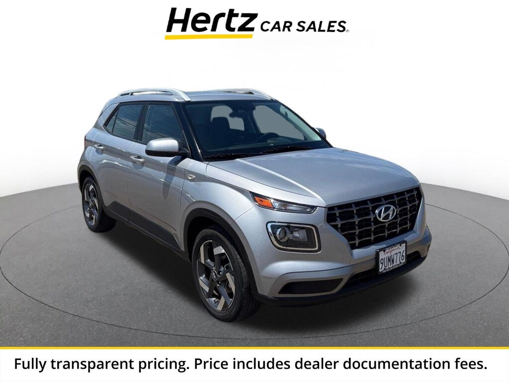 2025 Hyundai Venue SEL — photo 1 of 20