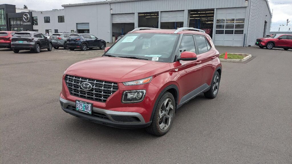 2022 Hyundai Venue SEL — photo 1 of 13