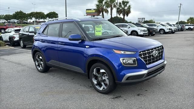 2026 Hyundai VENUE SEL — photo 1 of 26