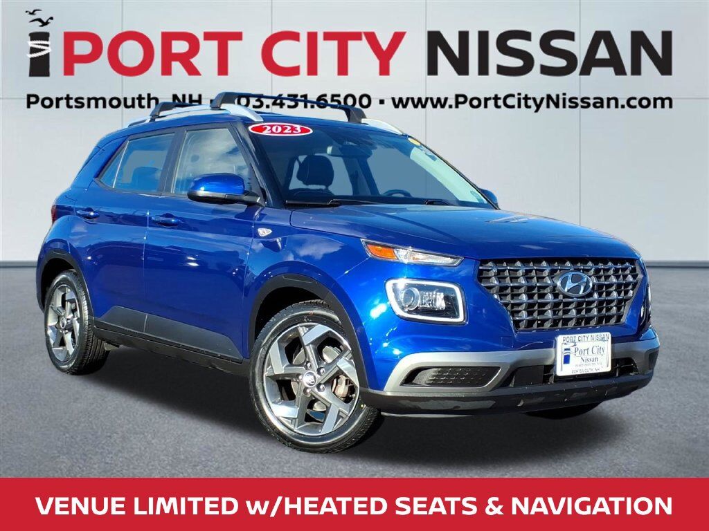 2023 Hyundai Venue Limited — photo 1 of 13