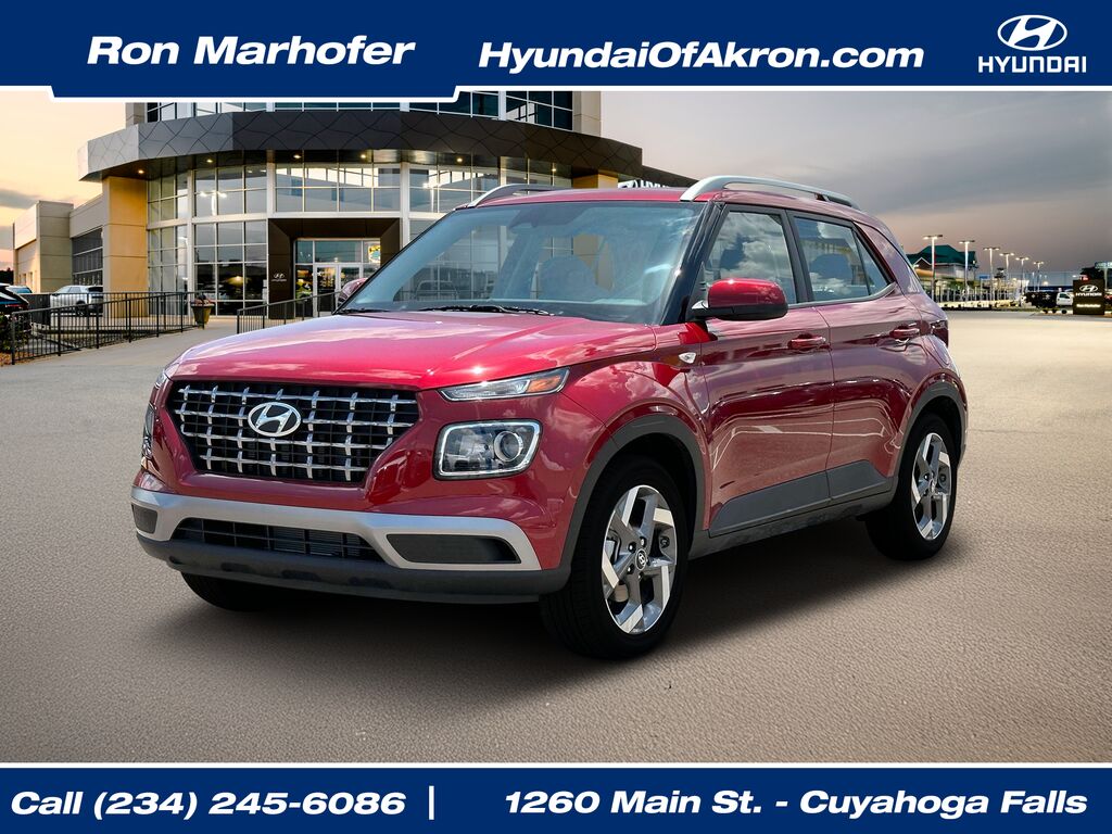 2024 Hyundai VENUE SEL — photo 1 of 13