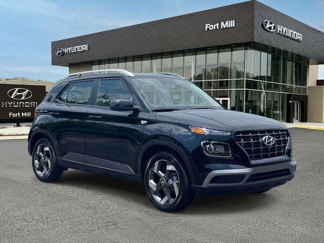 2026 Hyundai VENUE SEL — photo 1 of 4