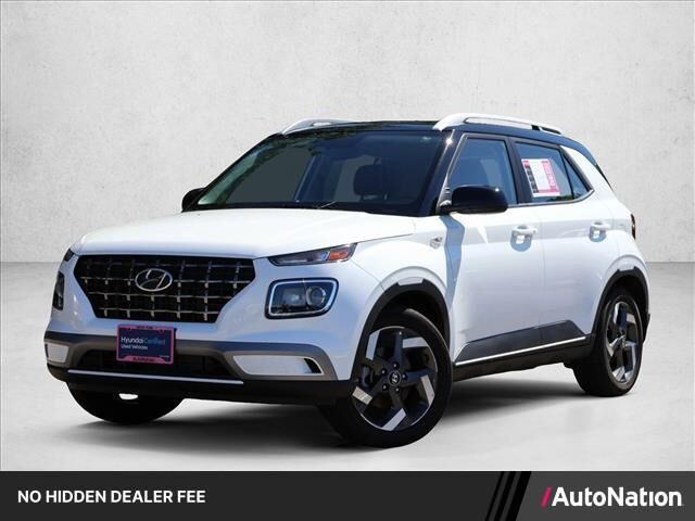 2026 Hyundai VENUE SEL — photo 1 of 13