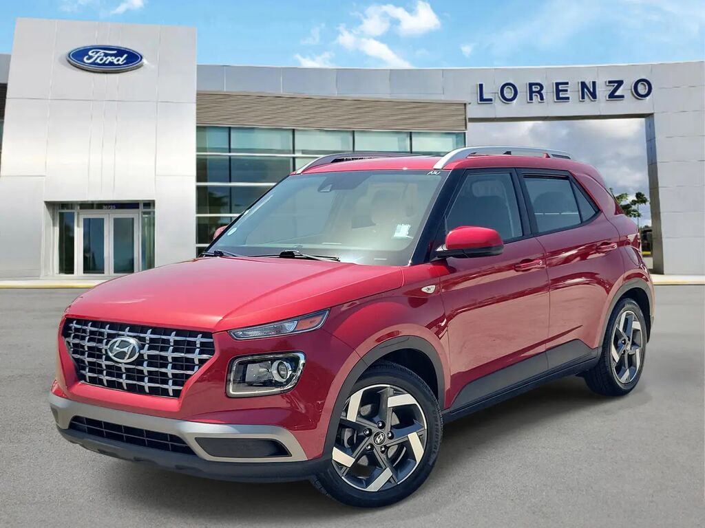 2022 Hyundai VENUE SEL — photo 1 of 13