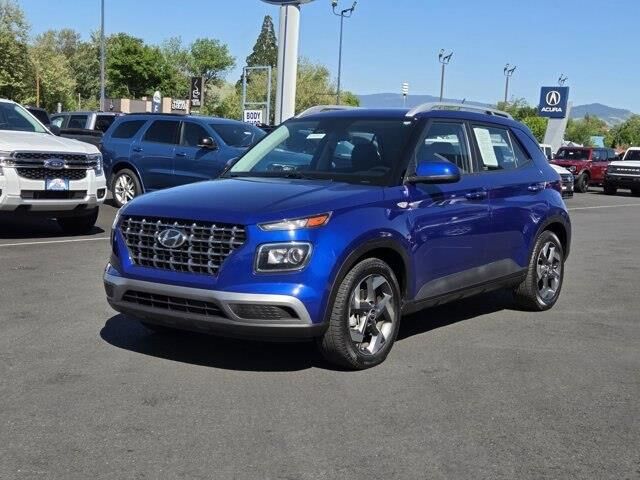 2023 Hyundai VENUE SEL