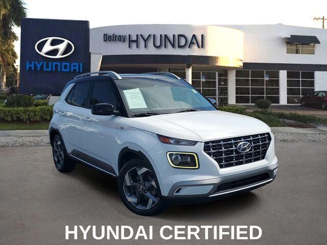 2023 Hyundai VENUE Limited — photo 1 of 35