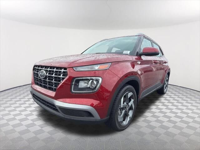 2024 Hyundai VENUE SEL — photo 1 of 35