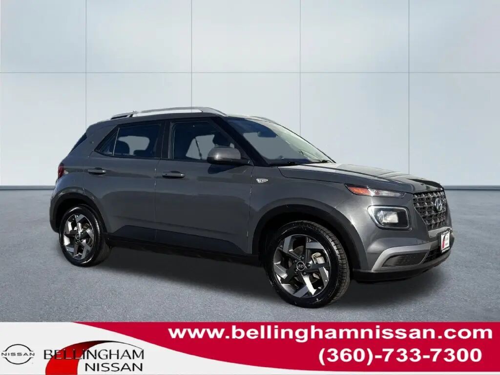2025 Hyundai VENUE SEL — photo 1 of 13