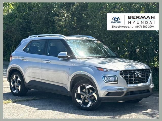 2025 Hyundai VENUE SEL — photo 1 of 13