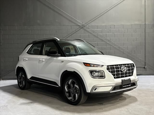 2022 Hyundai VENUE Limited
