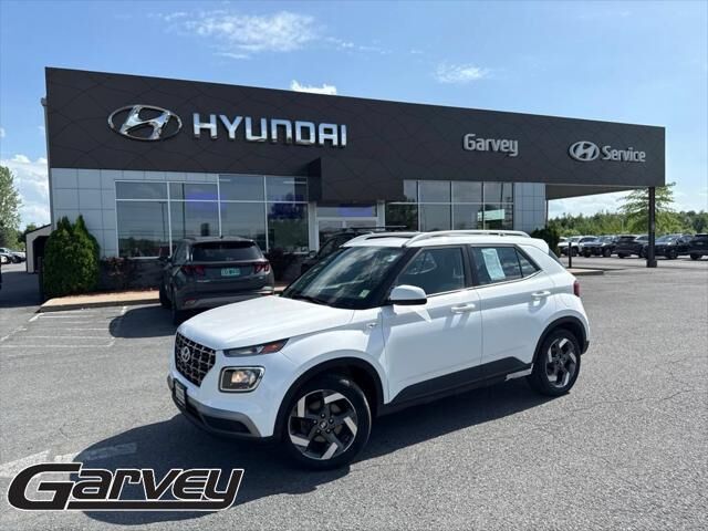 2023 Hyundai VENUE SEL