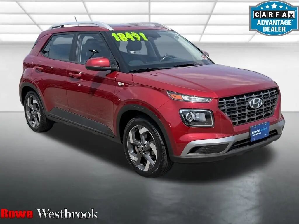 2023 Hyundai VENUE SEL — photo 1 of 11