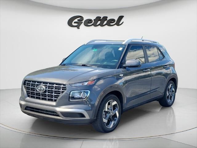 2023 Hyundai VENUE SEL — photo 1 of 13