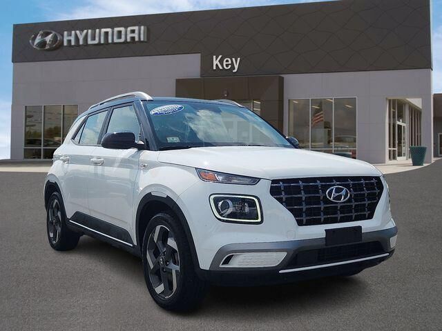 2023 Hyundai VENUE Limited — photo 1 of 1