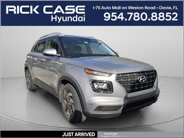 2024 Hyundai VENUE SEL