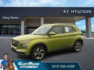 2024 Hyundai VENUE SEL — photo 1 of 3